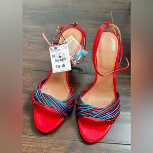 Zara multi color heels, super cute for a pop of color. Size 38, brand new.
